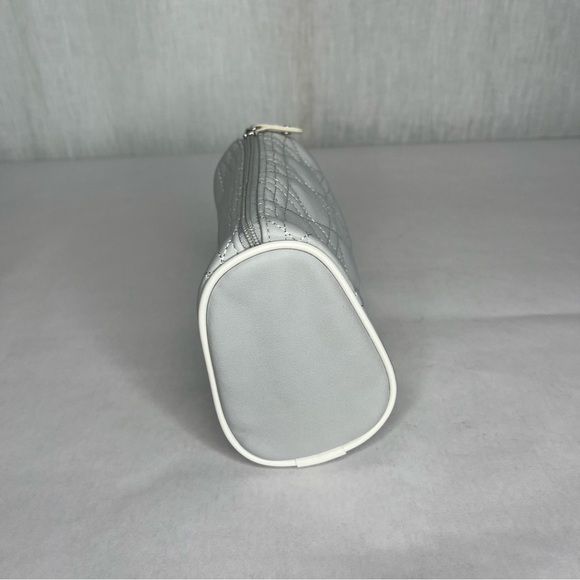 Dior make up bag - Picture 2 of 4